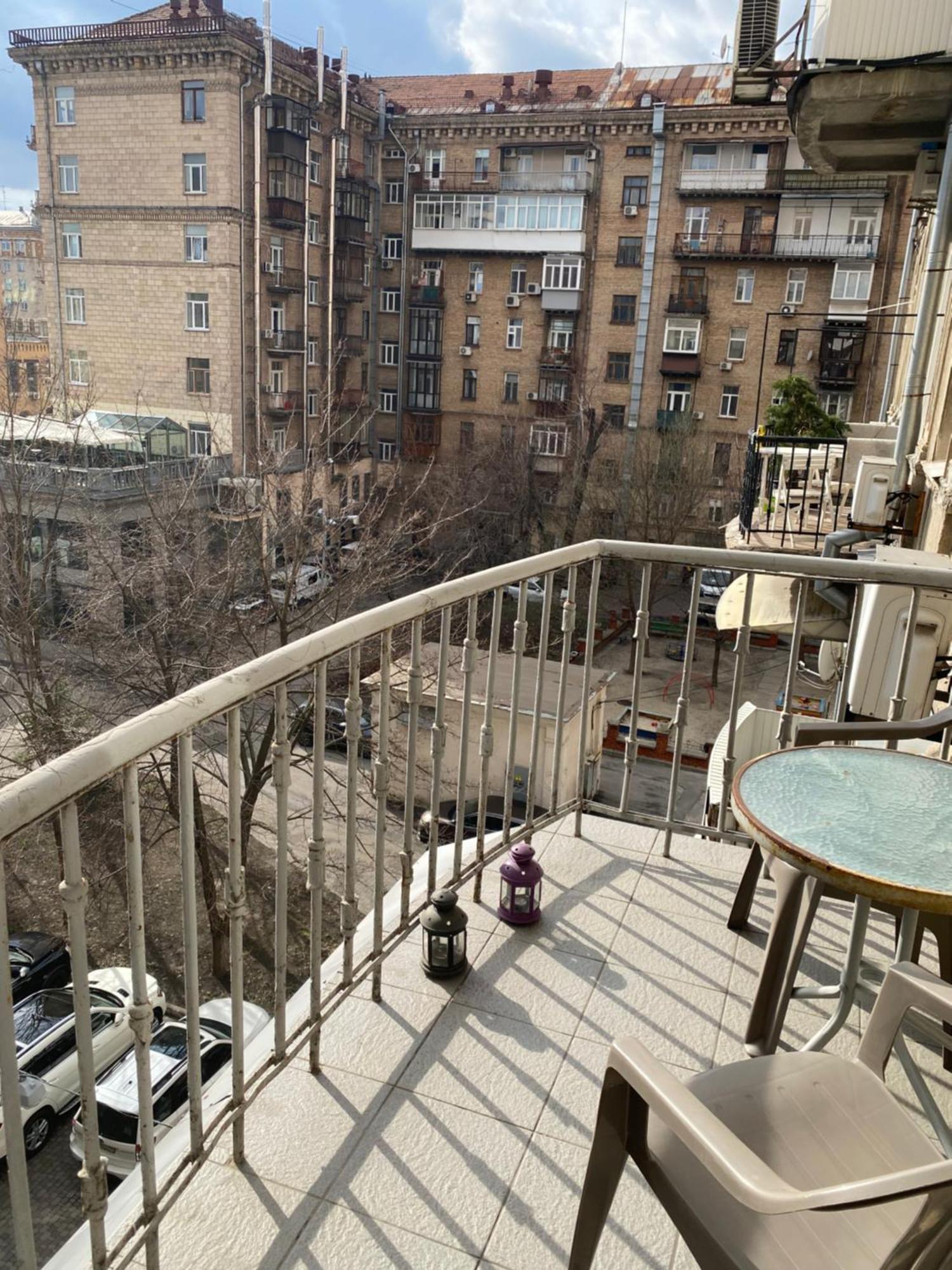 Inn Home Apartments In Kiev Center Luaran gambar